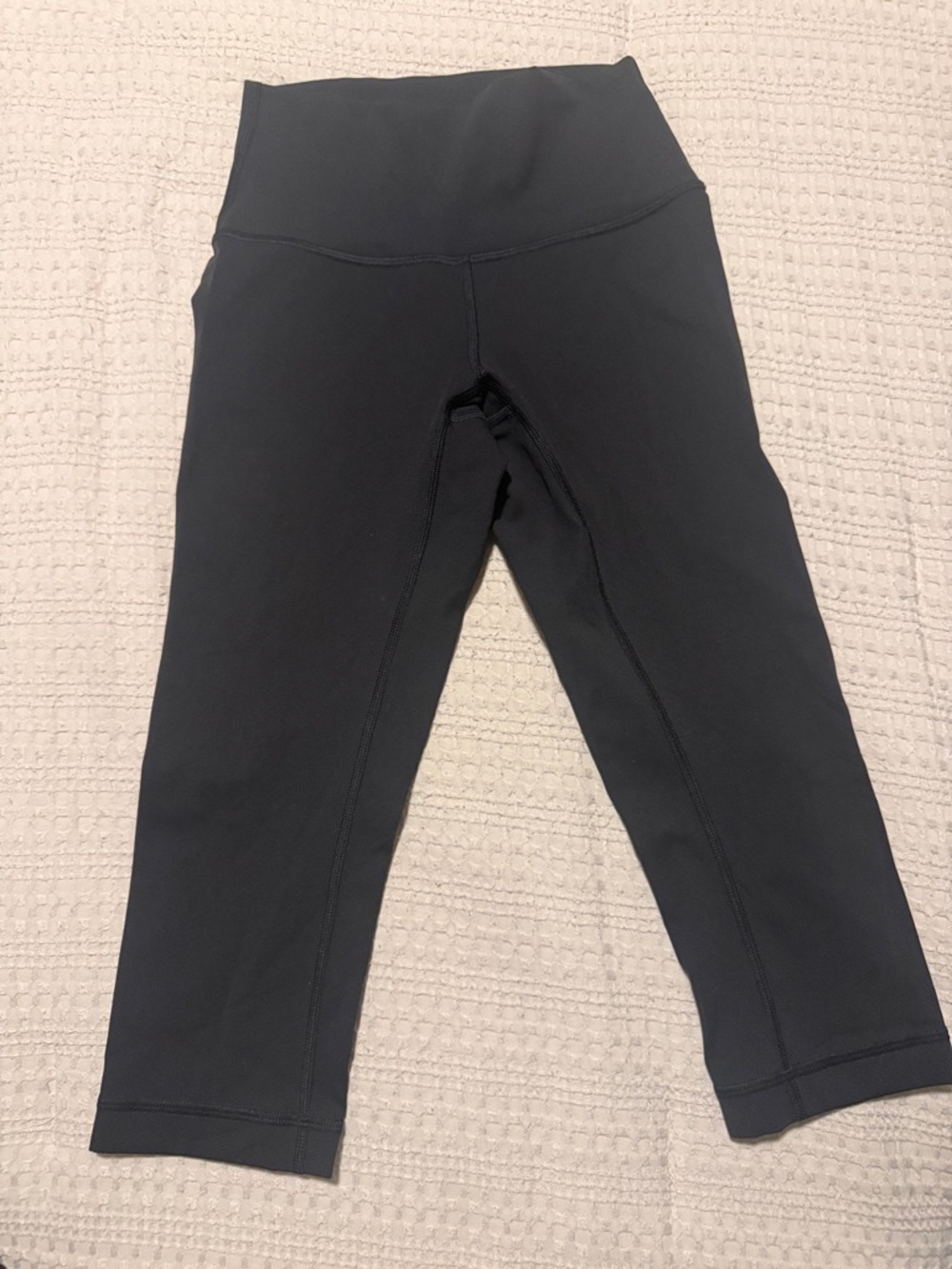 lululemon Capri Leggings Wunder Train
High-Rise Crop 21